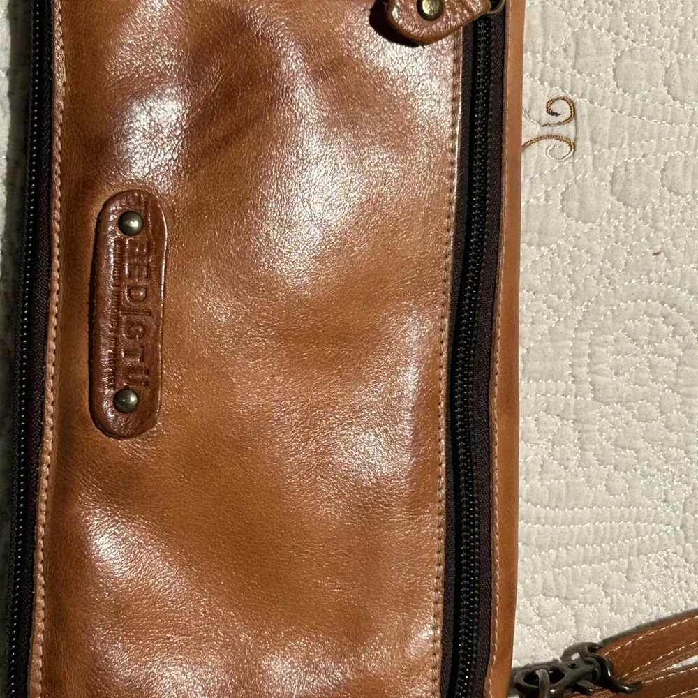 Tan Leather Women's Bag With Strap — Classic Tan